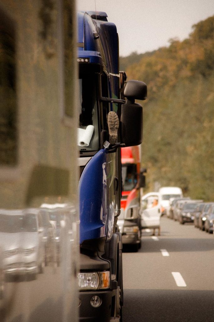 highway, traffic jam, road-6704744.jpg